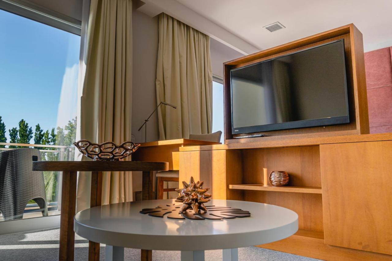 Lincoln Green Hotel And Spa - Argentina ภายนอก รูปภาพ